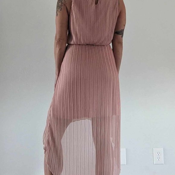 Forever 21 Dusty Rose Flowy Midi Dress. M - Picture 3 of 7